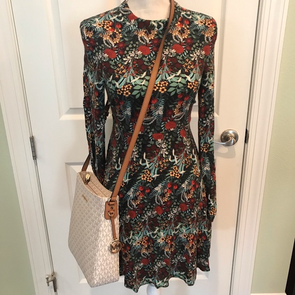 Michael Kors Jet set travel large messenger acorn - Picture 3 of 8